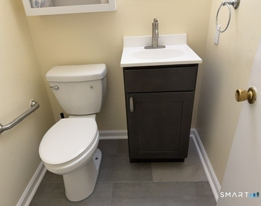 108 Homestead Lane - Photo Thumbnail 3