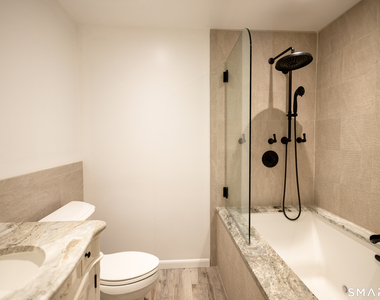 18 Pinewood Shores - Photo Thumbnail 20
