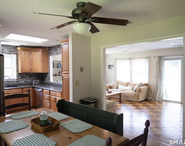 18 Pinewood Shores - Photo Thumbnail 4