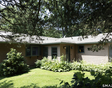 18 Pinewood Shores - Photo Thumbnail 1