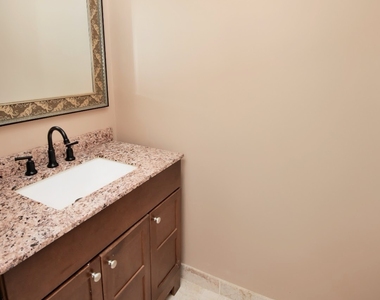 410 Emmett Street - Photo Thumbnail 18