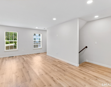 203 Amston Road - Photo Thumbnail 10