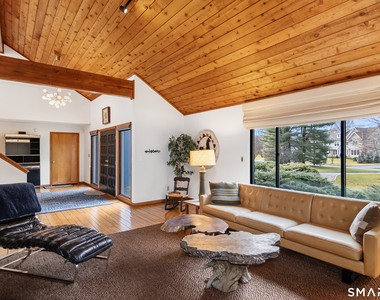 1 Brightfield Lane - Photo Thumbnail 10