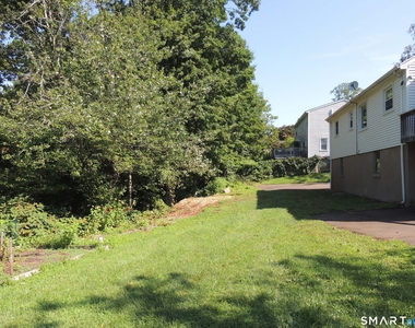 87 Hotchkiss Grove Road - Photo Thumbnail 19