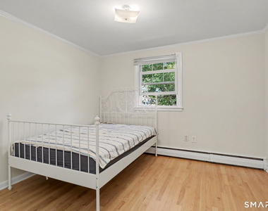 45 Valleyview Road - Photo Thumbnail 13
