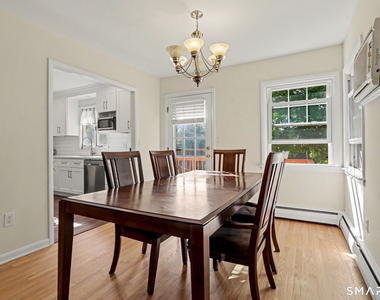 45 Valleyview Road - Photo Thumbnail 6