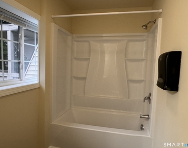 5 Meadow Street - Photo Thumbnail 3