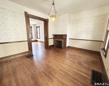 23 Quintard Avenue - Photo Thumbnail 11