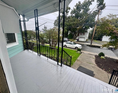 23 Quintard Avenue - Photo Thumbnail 14