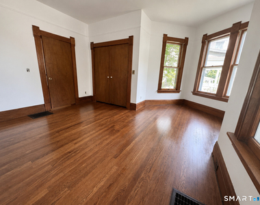 23 Quintard Avenue - Photo Thumbnail 8