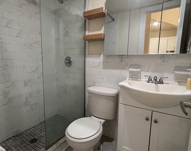 West 76th Street - Photo Thumbnail 8