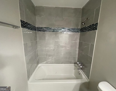 4001 Laurie Jo Drive Sw - Photo Thumbnail 13