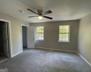 4001 Laurie Jo Drive Sw - Photo Thumbnail 10
