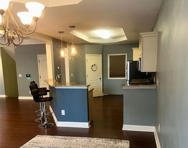 713 Mcwilliams Road Se - Photo Thumbnail 9