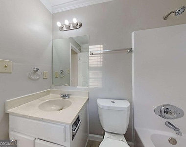 968 Country Oaks Court - Photo Thumbnail 37