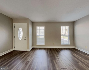 968 Country Oaks Court - Photo Thumbnail 24