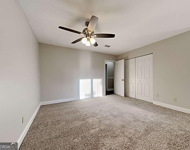 968 Country Oaks Court - Photo Thumbnail 21