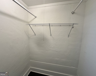 62 Chester Avenue Se - Photo Thumbnail 18