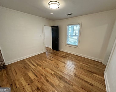 62 Chester Avenue Se - Photo Thumbnail 16