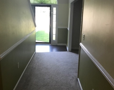 704 Dover Court - Photo Thumbnail 1