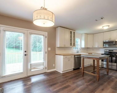 3322 Dewey Hogan Road - Photo Thumbnail 11