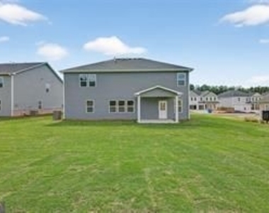 122 Jane Boulevard Boulevard Nw - Photo Thumbnail 3