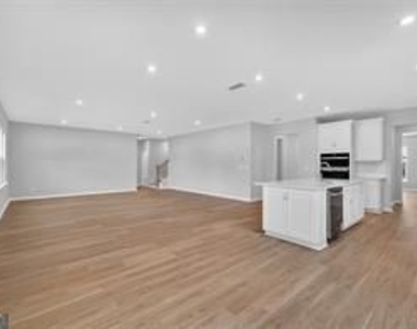 122 Jane Boulevard Boulevard Nw - Photo Thumbnail 4
