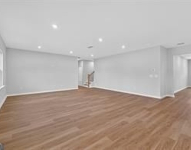 122 Jane Boulevard Boulevard Nw - Photo Thumbnail 7