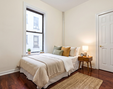 255 Ft Washington Avenue - Photo Thumbnail 4