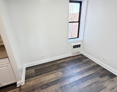 102-25 67th Drive - Photo Thumbnail 5