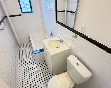 172-90 Highland Avenue - Photo Thumbnail 12