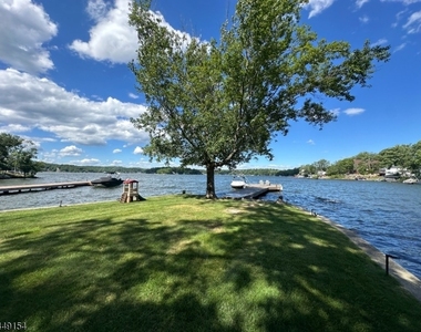 25 Lines Ave - Photo Thumbnail 4