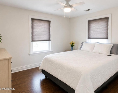512 5th Avenue - Photo Thumbnail 11
