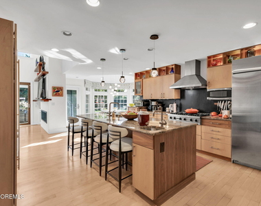 22 Oakes Road - Photo Thumbnail 12
