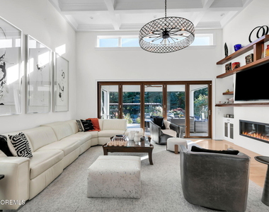 22 Oakes Road - Photo Thumbnail 8