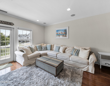 302 Villa Drive - Photo Thumbnail 15
