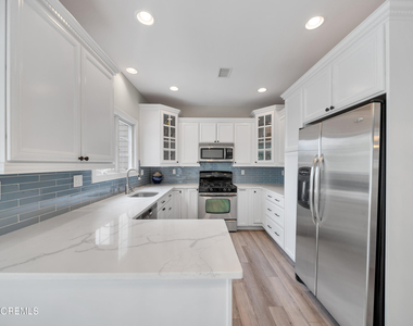 302 Villa Drive - Photo Thumbnail 19