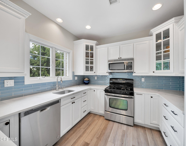 302 Villa Drive - Photo Thumbnail 18