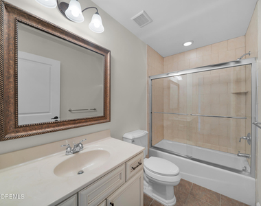 302 Villa Drive - Photo Thumbnail 24