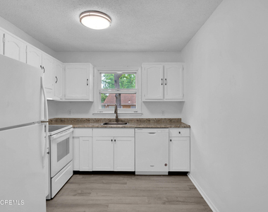 16 B Sycamore Access Road - Photo Thumbnail 9