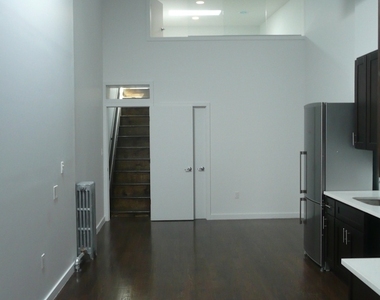 Franklin Avenue - Photo Thumbnail 5