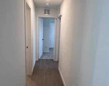 3927 Ontario Way - Photo Thumbnail 13