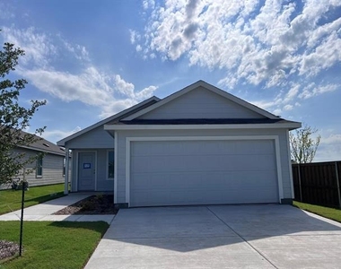 3927 Ontario Way - Photo Thumbnail 1