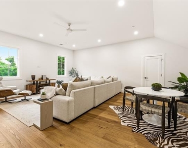 5925 Williamstown Road - Photo Thumbnail 28