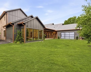 5925 Williamstown Road - Photo Thumbnail 38