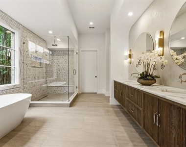 5925 Williamstown Road - Photo Thumbnail 21