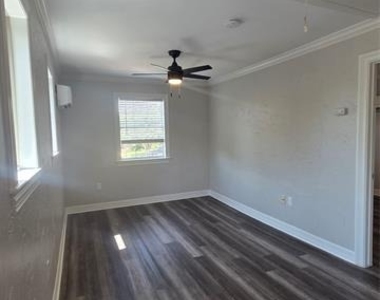 2740 Burlington - Photo Thumbnail 6