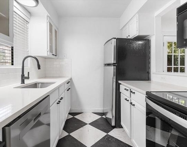 5505 Live Oak Street - Photo Thumbnail 7