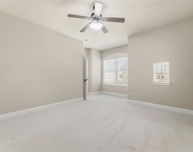 4405 Jubilee Drive - Photo Thumbnail 23