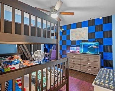 3005 Woodlark Drive - Photo Thumbnail 1